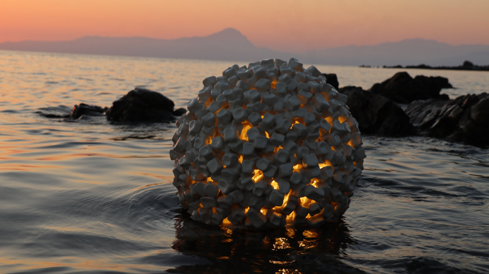 Luce 2